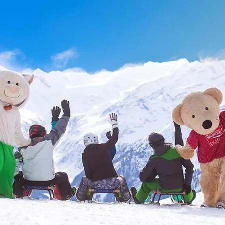 Erwin & Eleonore Huettl I * Neukirchen am Großvenediger