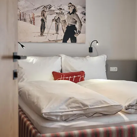 Erwin & Eleonore Huettl I *