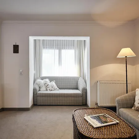 Erwin & Eleonore Huettl I * Neukirchen am Grossvenediger