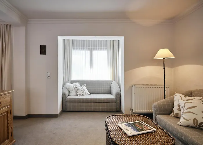 Erwin & Eleonore Huettl I * Нойкирхен-ам-Гросфенедигер