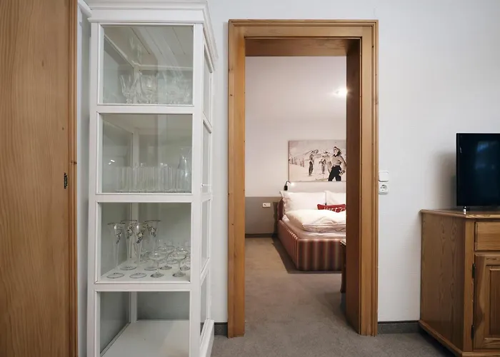 Erwin & Eleonore Huettl I